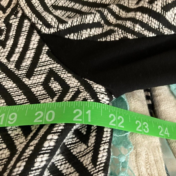 Ruby Rd Blazer Jacket Womens Sz 16 White Black Geometric Knit Full Zip Pockets - Picture 6 of 7